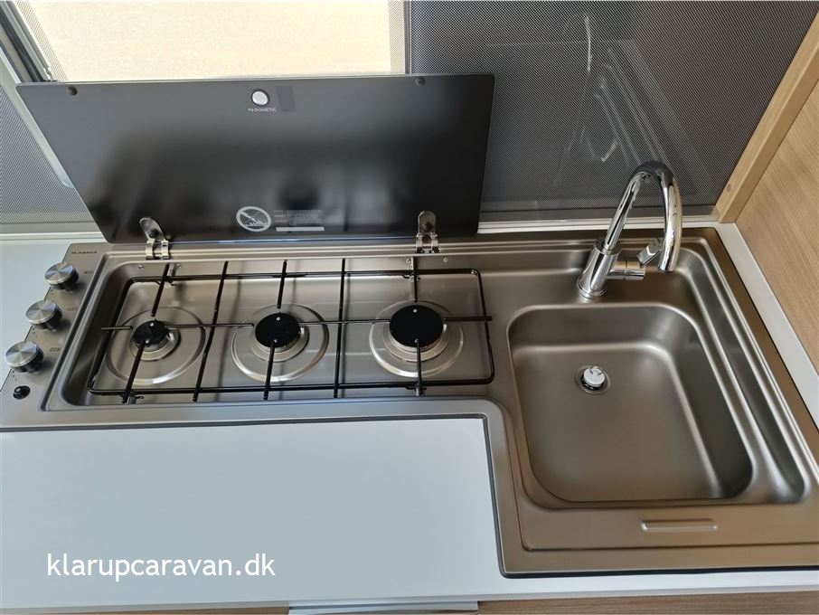 Adria Adora 593 UP